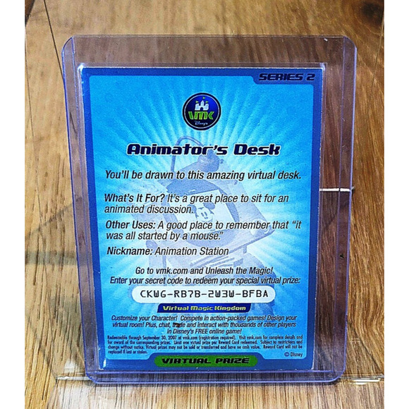 Rare Virtual Magic Kingdom VMK Animators Desk Disneyland Exclusive - Picture 2 of 2